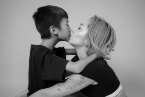 親子のキスショット