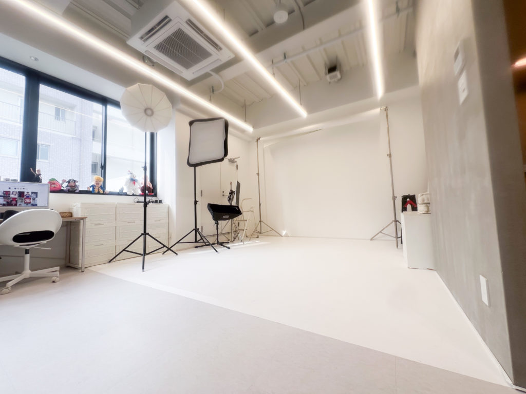 Studio Fiction内観