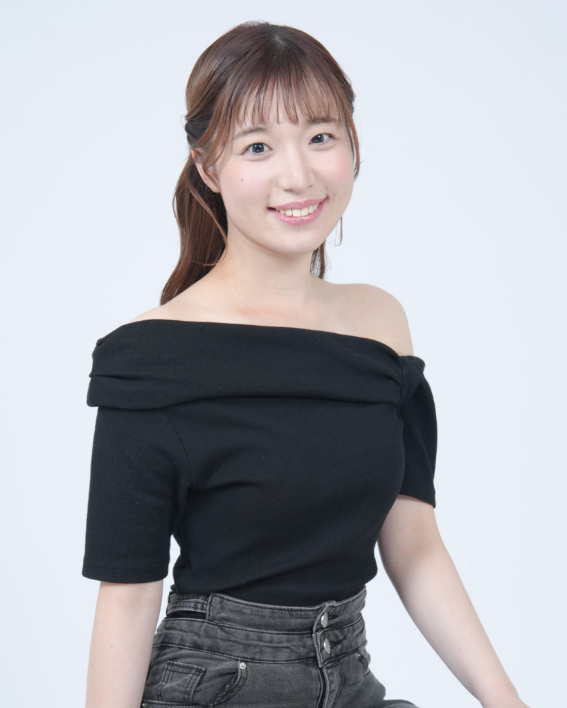 笑顔の女性