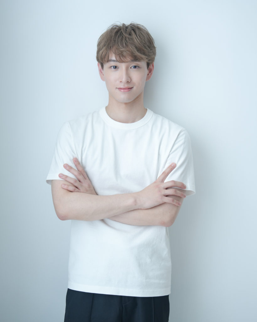 笑顔の男性